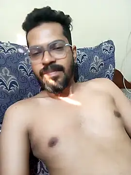 Snapshot of arhan3043 chatting on 8, 12, 2024 arhan3043 online show from 8, 12, 2024