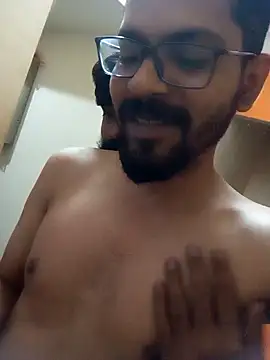 Snapshot of arhan3043 chatting on 12, 12, 2024 arhan3043 online show from 12, 12, 2024