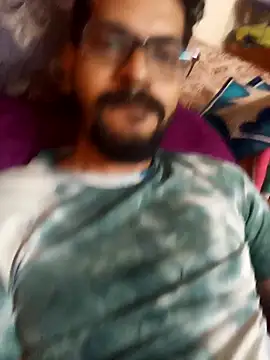 Snapshot of arhan3043 chatting on 3, 1, 2025 arhan3043 online show from 3, 1, 2025