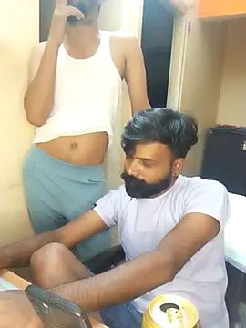 Snapshot of arhan3043 chatting on 8, 3, 2025 arhan3043 online show from 8, 3, 2025