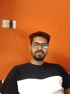 Snapshot of arhan3043 chatting on 24, 10, 2025 arhan3043 online show from 24, 10, 2025