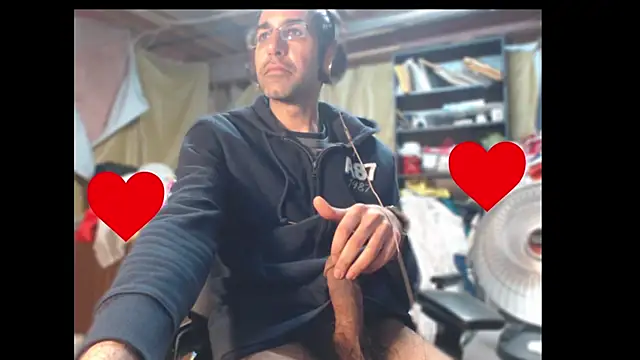 Snapshot of Gsmile1 chatting on 15, 3, 2025 Gsmile1 online show from 15, 3, 2025