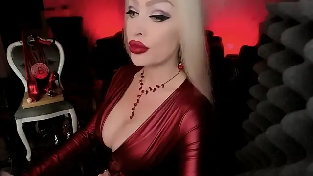 Snapshot of GreedyFinDom chatting on 12, 3, 2025 GreedyFinDom online show from 12, 3, 2025