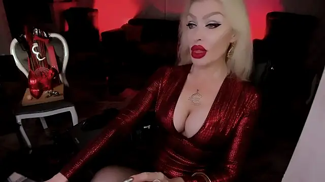 Snapshot of GreedyFinDom chatting on 28, 11, 2025 GreedyFinDom online show from 28, 11, 2025