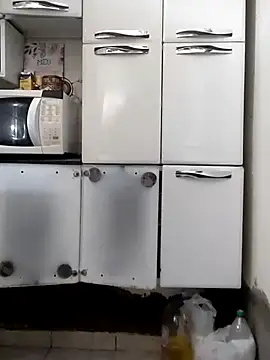 NeydeHotWife online show from 14, 4, 2026