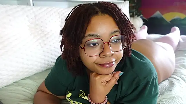 Snapshot of -khayaparker chatting on 15, 3, 2025 -khayaparker online show from 15, 3, 2025