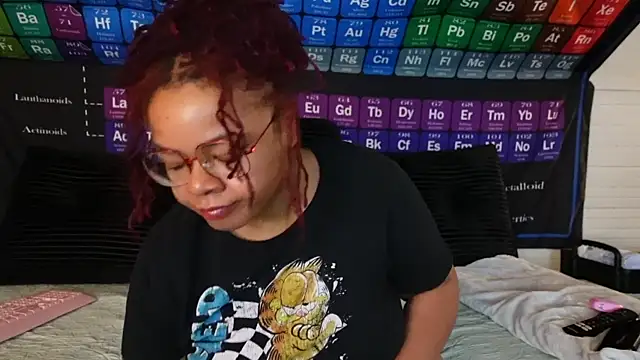 -khayaparker online show from 13, 4, 2026