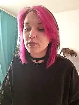 Snapshot of LazyTanukii chatting on 9, 12, 2024 LazyTanukii online show from 9, 12, 2024