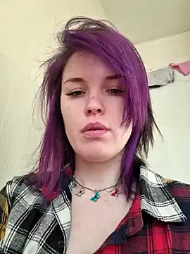 Snapshot of LazyTanukii chatting on 5, 2, 2025 LazyTanukii online show from 5, 2, 2025