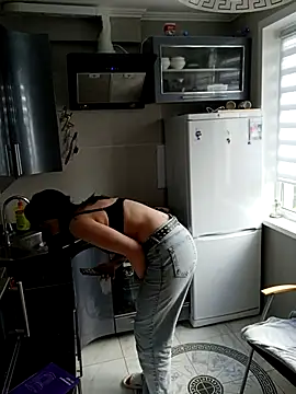 Snapshot of LazyTanukii chatting on 25, 9, 2025 LazyTanukii online show from 25, 9, 2025