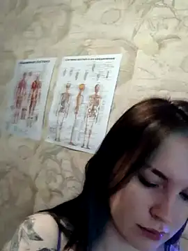 LazyTanukii online show from 25, 11, 2025