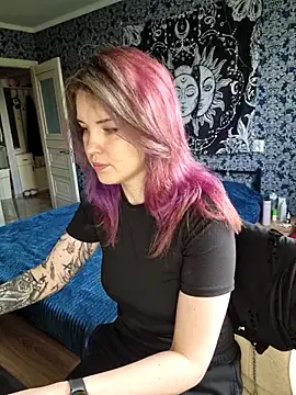 LazyTanukii online show from 17, 6, 2026