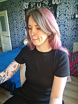 LazyTanukii online show from 24, 6, 2026