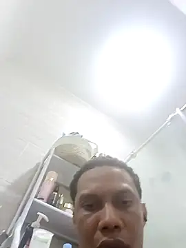 Slader06 online show from 22, 4, 2026