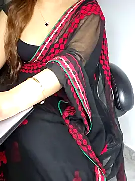 Snapshot of aliyaah_singh chatting on 22, 1, 2025 aliyaah singh online show from 22, 1, 2025