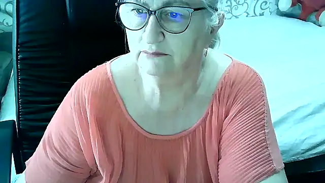 LolkaAlyss online show from 19, 2, 2025