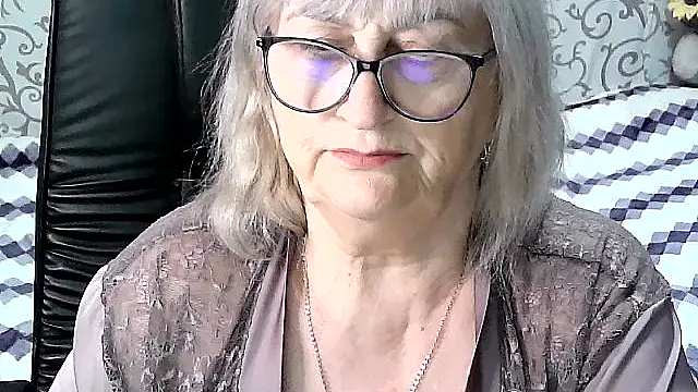 LolkaAlyss online show from 10, 3, 2025