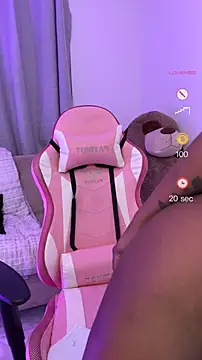 Snapshot of Vane_Rossee chatting on 12, 2, 2025 Vane Rossee online show from 12, 2, 2025