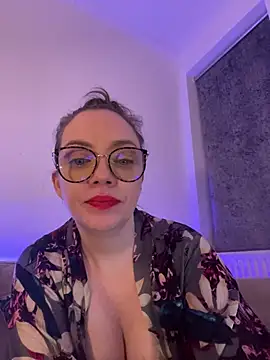 FemDom RubyKnightXXO online show from 14, 1, 2025