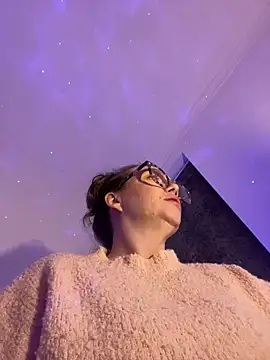 FemDom RubyKnightXXO online show from 1, 3, 2025