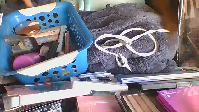 Snapshot of JadeDaMilf chatting on 6, 3, 2025 JadeDaMilf online show from 6, 3, 2025