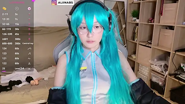 aliiiiiina online show from 6, 3, 2025