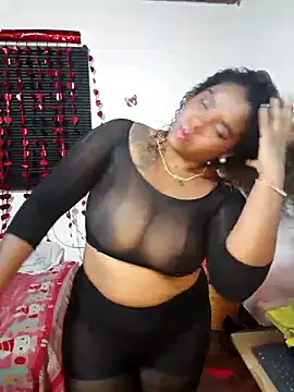 Snapshot of sharom_smith1 chatting on 7, 3, 2025 sharom smith1 online show from 7, 3, 2025