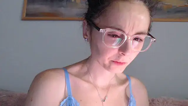 Snapshot of cleophee chatting on 7, 7, 2026 cleophee online show from 7, 7, 2026