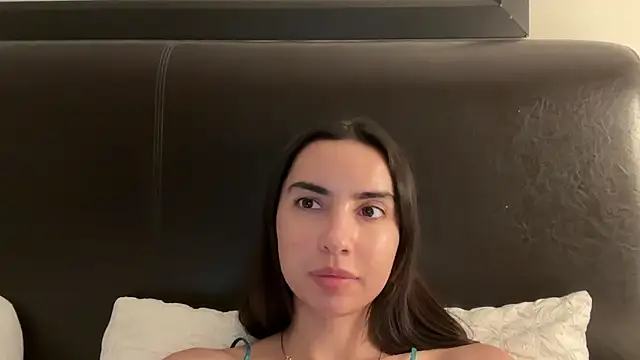 everybody loves pussy online show from 1, 1, 2025