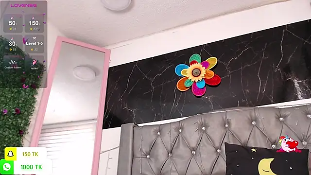 LAILAGUMMY online show from 20, 11, 2025