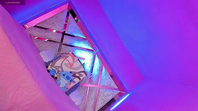 anapuala sexxx online show from 2, 12, 2024