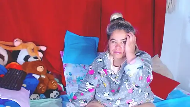 estrellita fugaz16x online show from 25, 10, 2025