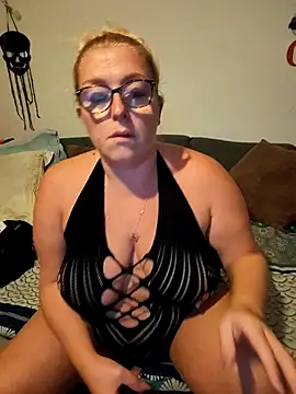 winniess40 online show from 3, 11, 2025