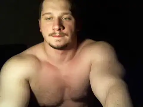 Snapshot of LionEdwin chatting on 5, 1, 2025 LionEdwin online show from 5, 1, 2025