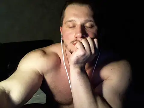 Snapshot of LionEdwin chatting on 27, 2, 2025 LionEdwin online show from 27, 2, 2025
