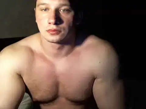 Snapshot of LionEdwin chatting on 4, 3, 2025 LionEdwin online show from 4, 3, 2025