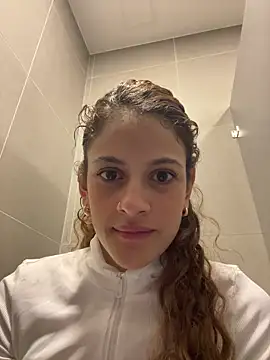 alana15 online show from 4, 3, 2025