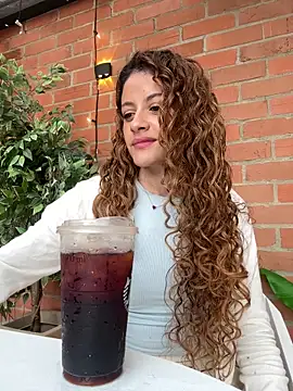 alana15 online show from 2, 4, 2026