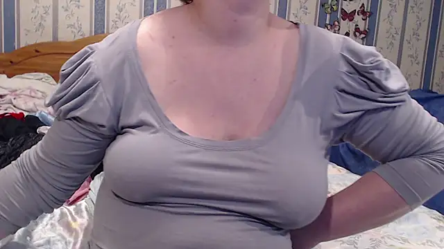 Snapshot of AMARILLIS chatting on 29, 9, 2025 AMARILLIS online show from 29, 9, 2025