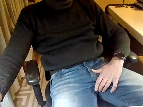 Snapshot of mariohurt101 chatting on 3, 7, 2026 mariohurt101 online show from 3, 7, 2026