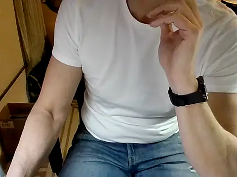 Snapshot of mariohurt101 chatting on 16, 7, 2026 mariohurt101 online show from 16, 7, 2026