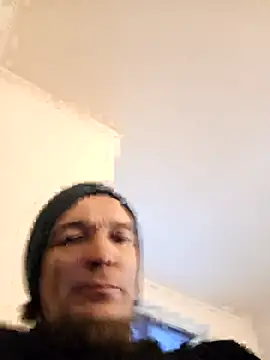 Snapshot of BunnyandClydeDk chatting on 2, 12, 2024 BunnyandClydeDk online show from 2, 12, 2024