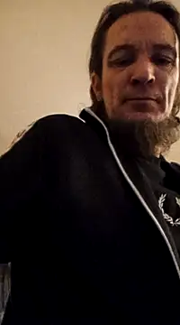 Snapshot of BunnyandClydeDk chatting on 10, 3, 2025 BunnyandClydeDk online show from 10, 3, 2025