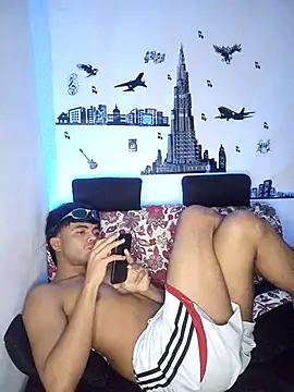 Snapshot of pinedasex777 chatting on 6, 3, 2025 pinedasex777 online show from 6, 3, 2025