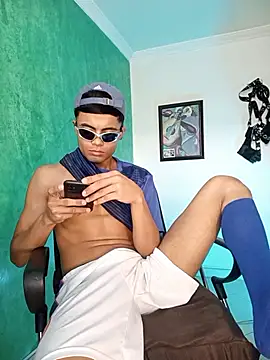 Snapshot of pinedasex777 chatting on 2, 12, 2025 pinedasex777 online show from 2, 12, 2025