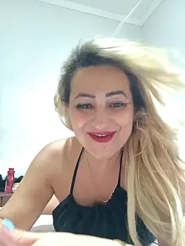 vivifernades online show from 5, 3, 2025