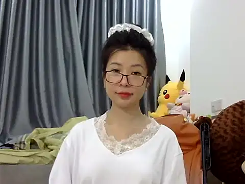 Cute Ruby01 online show from 12, 2, 2025