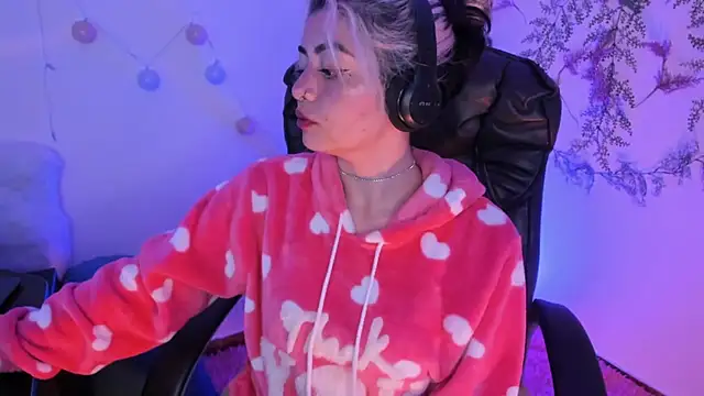 Sammysammy  online show from 6, 2, 2025