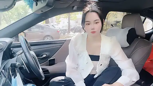 orla2021 online show from 4, 1, 2025