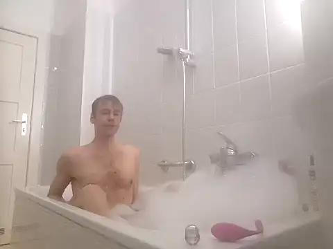 Snapshot of fit_ass_2021 chatting on 10, 1, 2025 fit ass 2021 online show from 10, 1, 2025